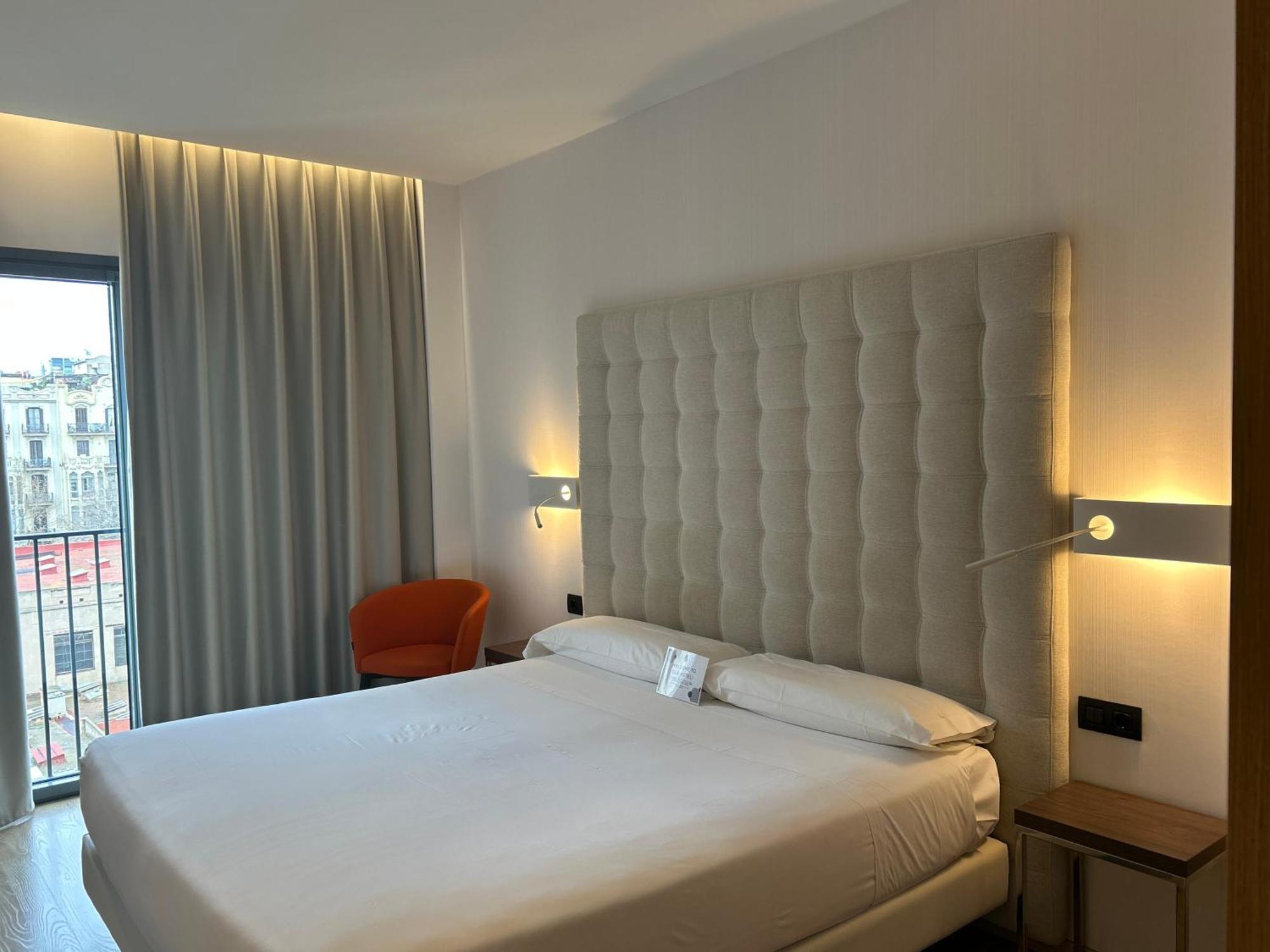Double Room,1655294191:JPEG